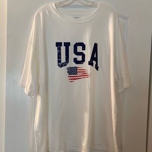 Never been worn Shein USA t-shirt. Size XL.